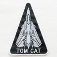 画像1: ミリタリーワッペン Tom Cat トムキャット アメリカ海軍(戦闘機/トライアングル) (1)
