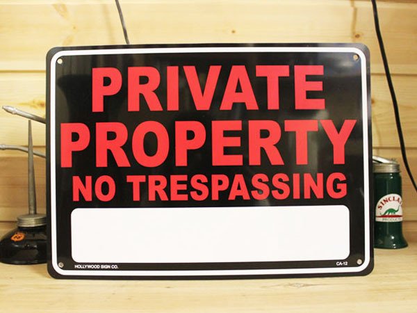 画像1: 看板 プラサインボード 私有地立ち入り禁止 Private Property *メール便不可 (1)