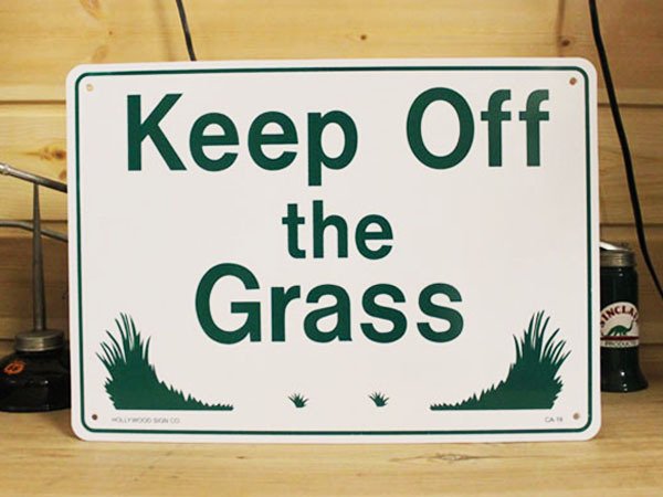 画像1: 看板 プラサインボード 芝生に入るな Keep Off The Grass *メール便不可 (1)