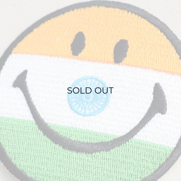 画像2: ワッペン スマイルマーク/スマイリーフェイス(インド国旗) (2)