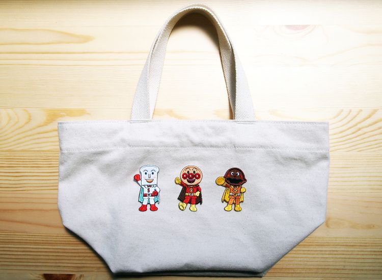 Wappen Soreike!Anpanman(Shokupanman) / ワッペン それいけ!アンパンマン(しょくぱんまん 全身) トートバッグ 貼り付けイメージ