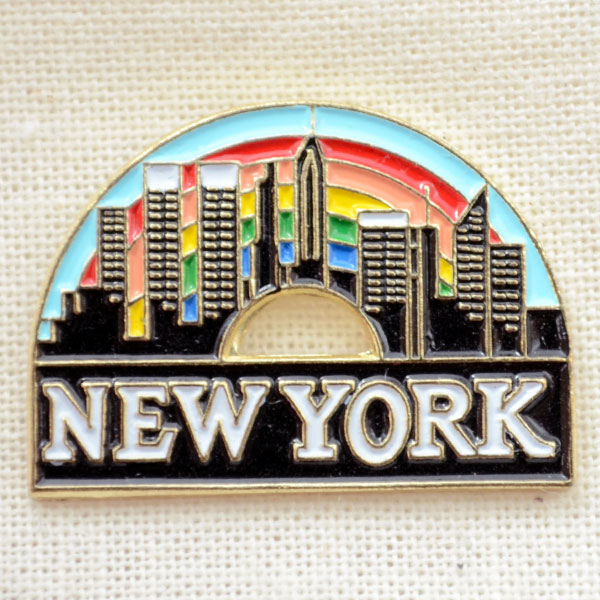 アメリカンピンバッジ ニューヨーク New York 街 虹 ワッペン アップリケ ステッカー バッジ通販 ワッペンストア本店