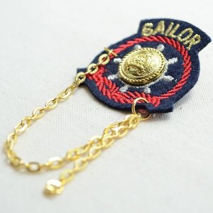 画像2: エンブレムブローチ Sailor セーラーネイビー(ボタン/チェーン付き) (2)