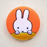 画像: 刺繍ブローチ ミッフィー(おすまし) Dick Bruna/ディック ブルーナ