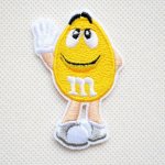 画像: ワッペン M&M's エムアンドエムズ チョコレート(イエロー)S