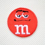 画像: ミニワッペン M&M's エムアンドエムズ チョコレート(レッド) (S) ラウンド