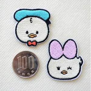 画像2: ワッペン ディズニー ドナルドダック デイジーダック ミニ シール アイロン 2枚セット (2)