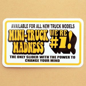 画像1: アドバタイジングステッカー(L) Mini-truck Madness イエロー シール アメリカン 防水仕様 (1)